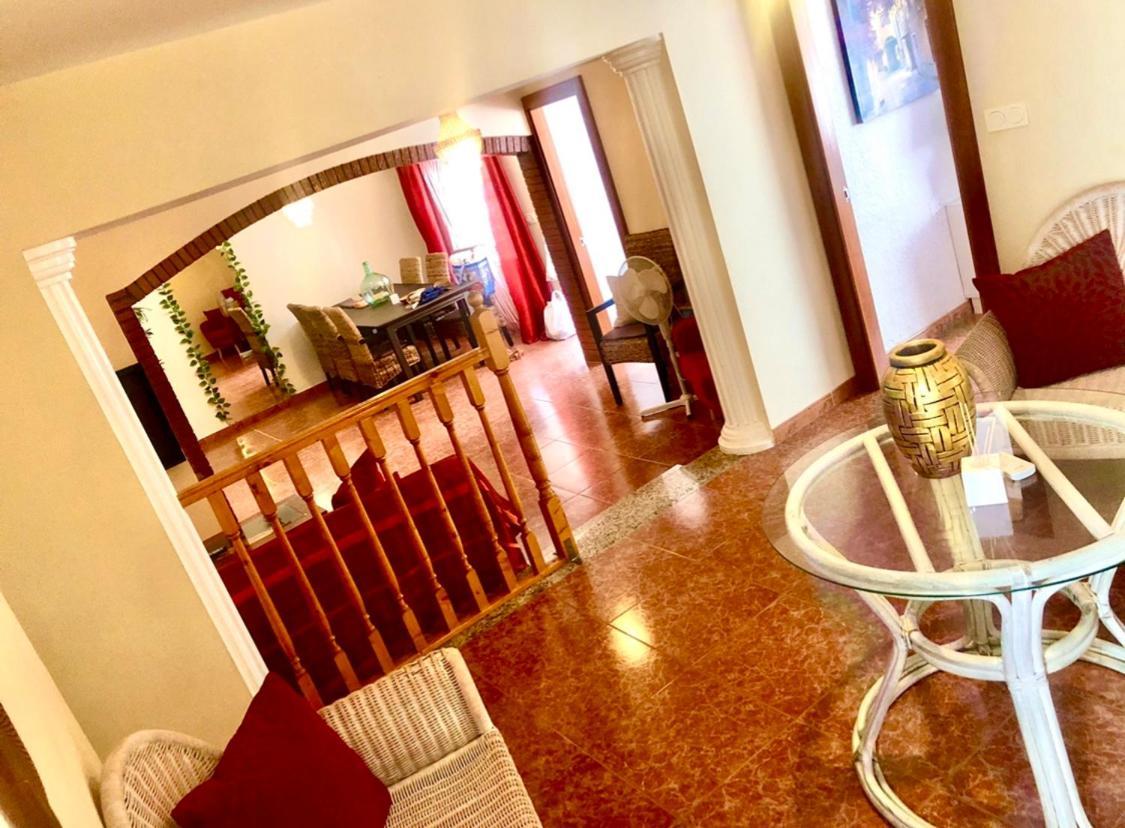 Gran Casa Con Terraza A 3 Min Playa Con Wifi - Rodeada De Servicios Roquetas de Mar Exterior foto