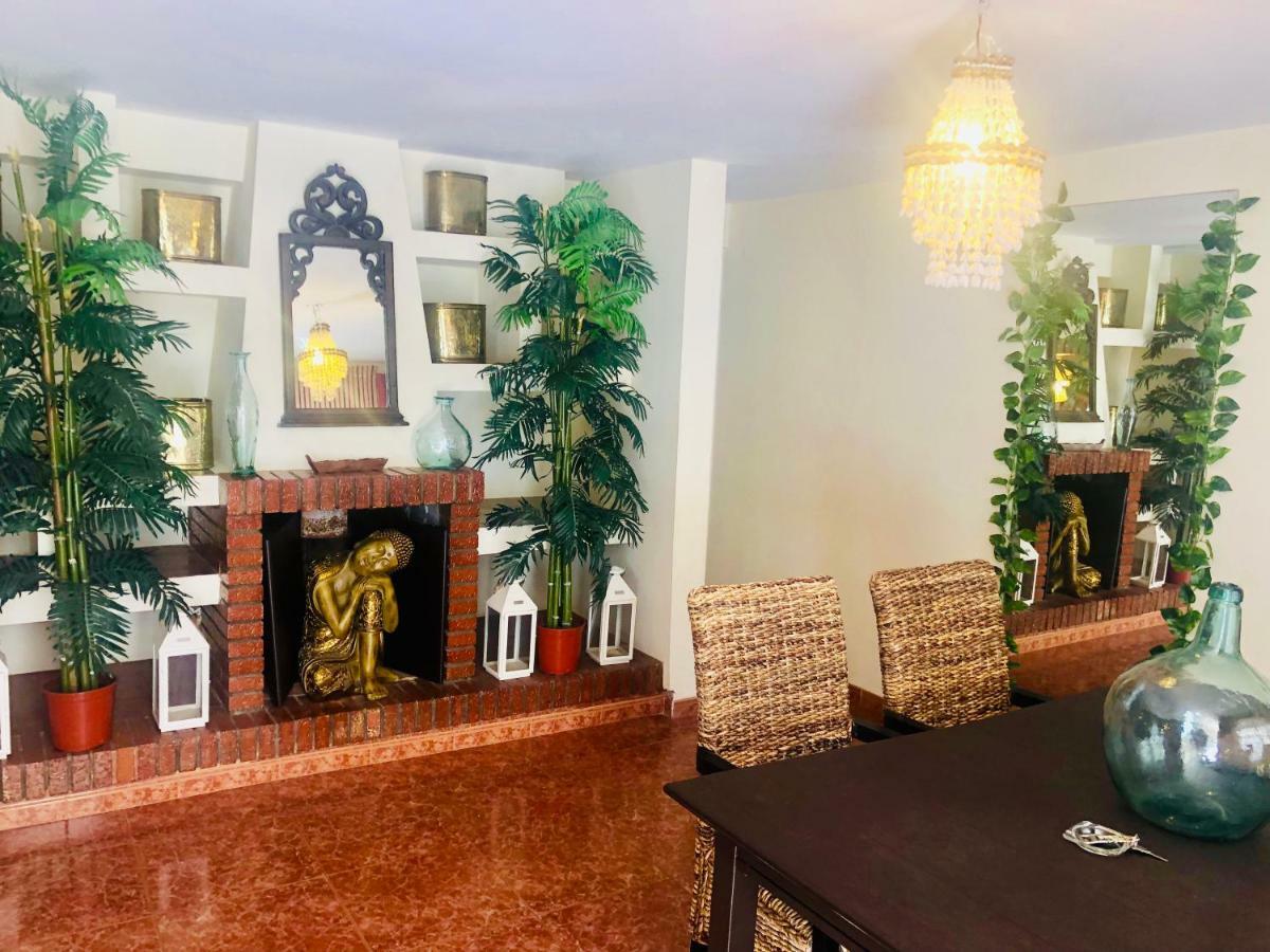Gran Casa Con Terraza A 3 Min Playa Con Wifi - Rodeada De Servicios Roquetas de Mar Exterior foto