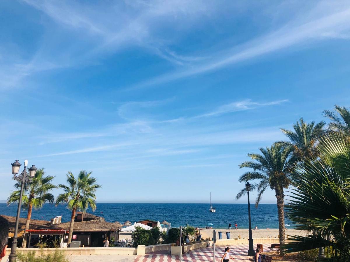 Gran Casa Con Terraza A 3 Min Playa Con Wifi - Rodeada De Servicios Roquetas de Mar Exterior foto