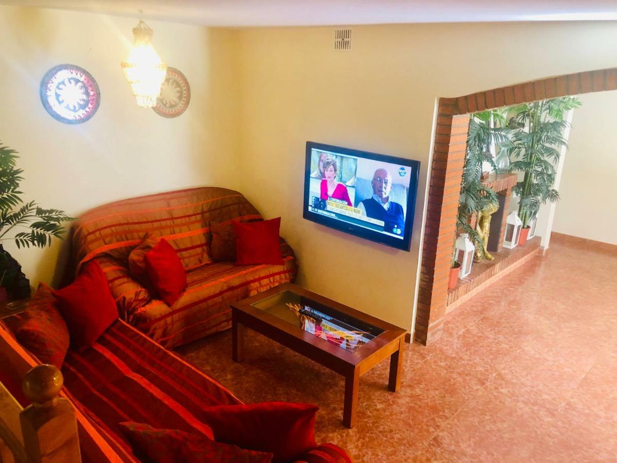 Gran Casa Con Terraza A 3 Min Playa Con Wifi - Rodeada De Servicios Roquetas de Mar Exterior foto